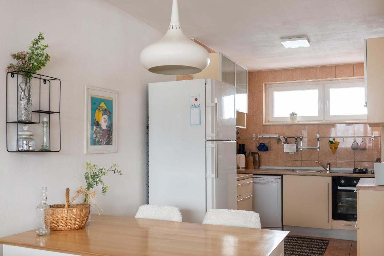 Oz Apartment Sarajevo - Amazing View - 5 Min. From Center Luaran gambar